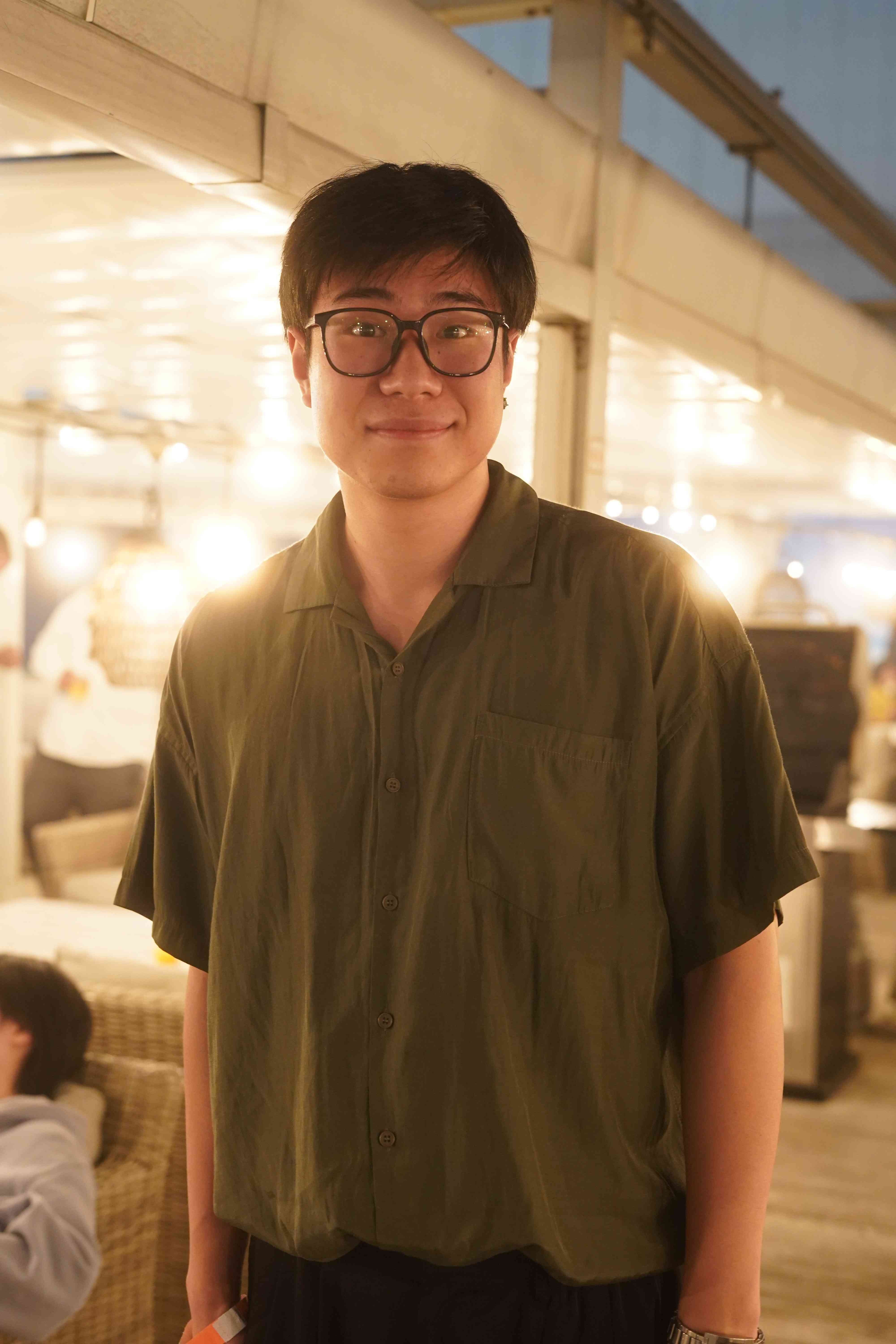 田佳祺(デン カキ)